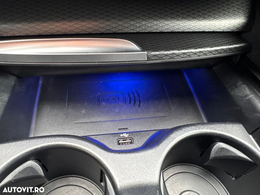 BMW Seria 5 520d Aut. M Sport Edition - 27