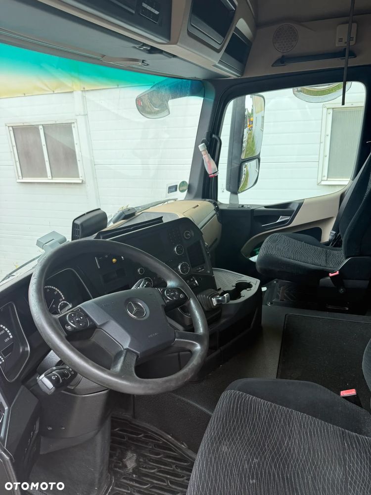 Mercedes-Benz Actros 1843 LS ADR - 4