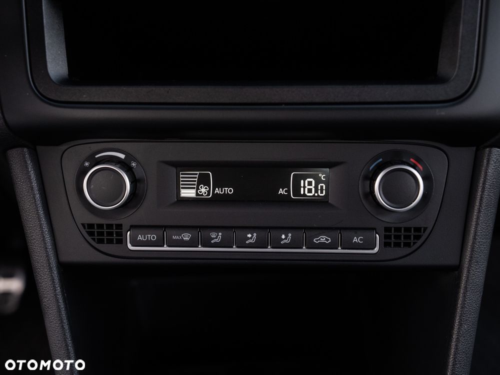 Volkswagen Polo 1.2 TSI Cross - 36