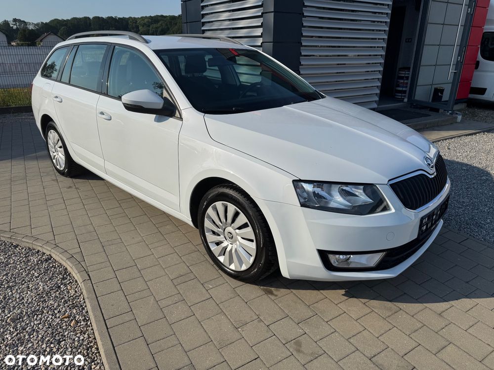 Skoda Octavia 1.6 TDI Solution - 1