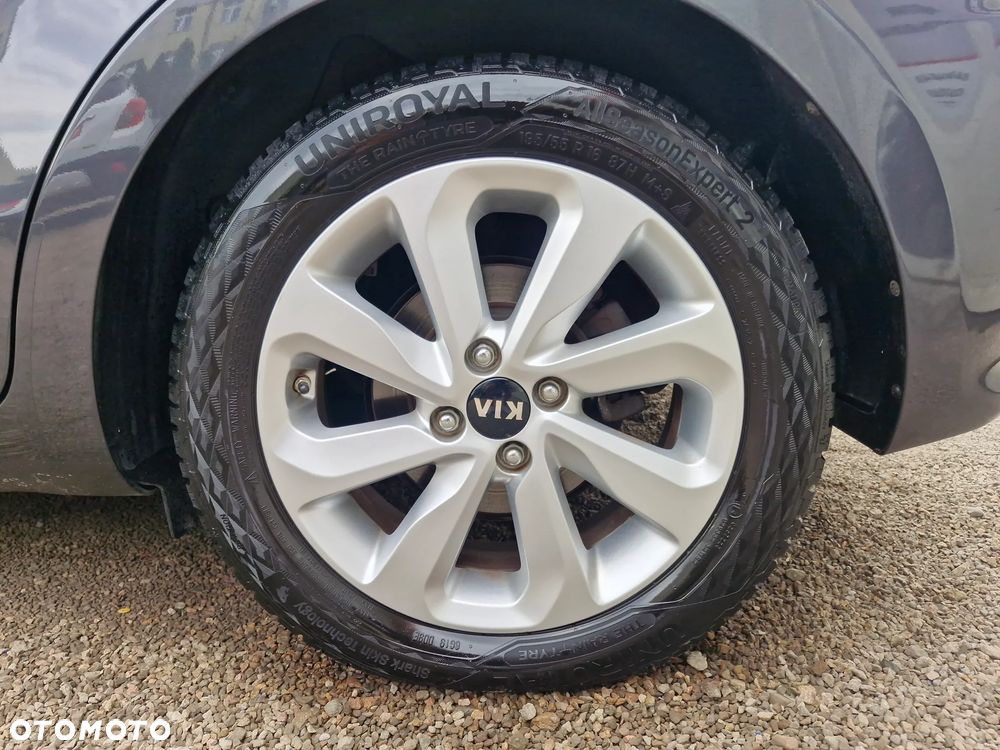 Kia Rio 1.2 L - 26