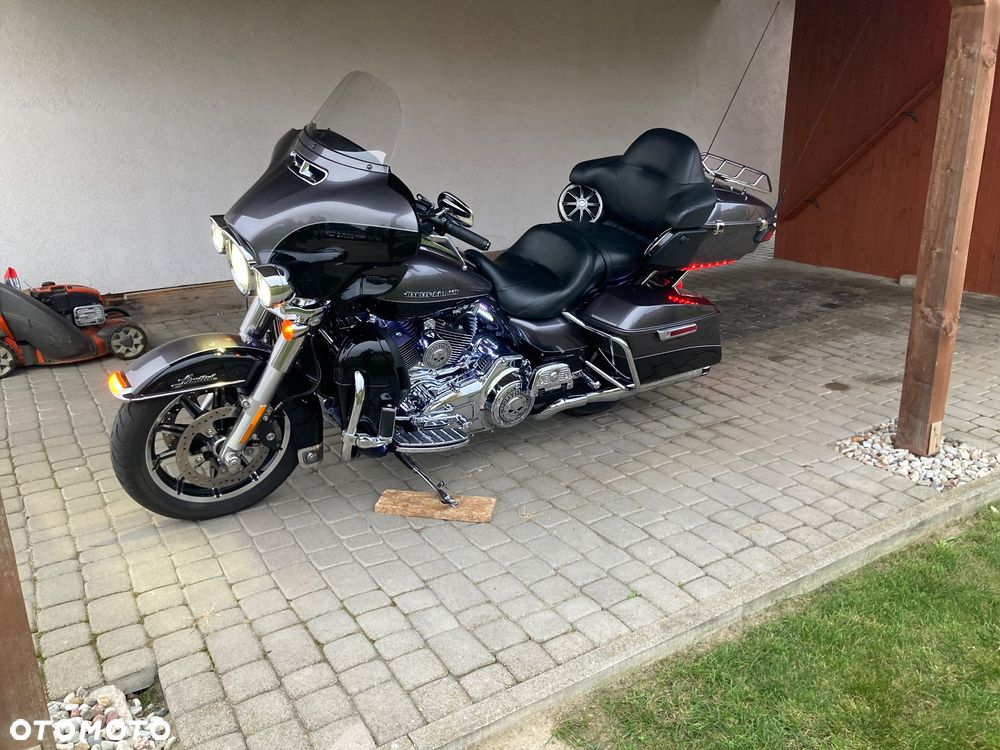 Harley-Davidson FLH Electra Glide - 6