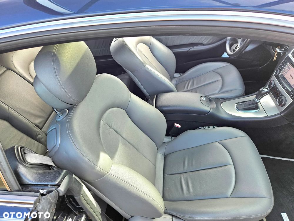 Mercedes-Benz CLK 500 7G-TRONIC Avantgarde - 12