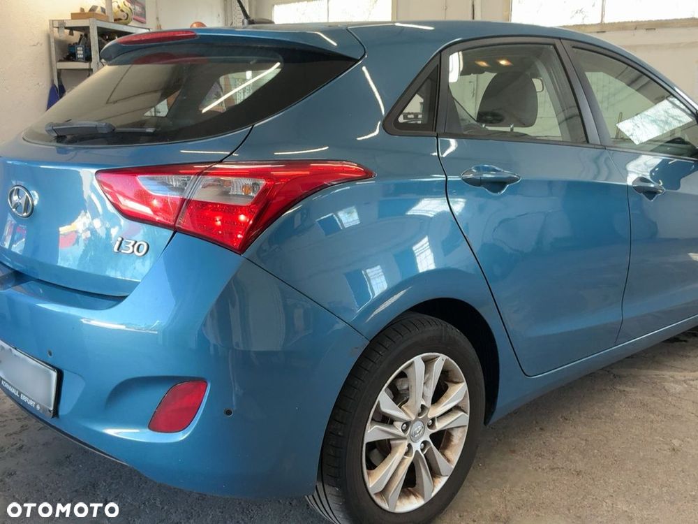 Hyundai i30 1.4 Premium - 13