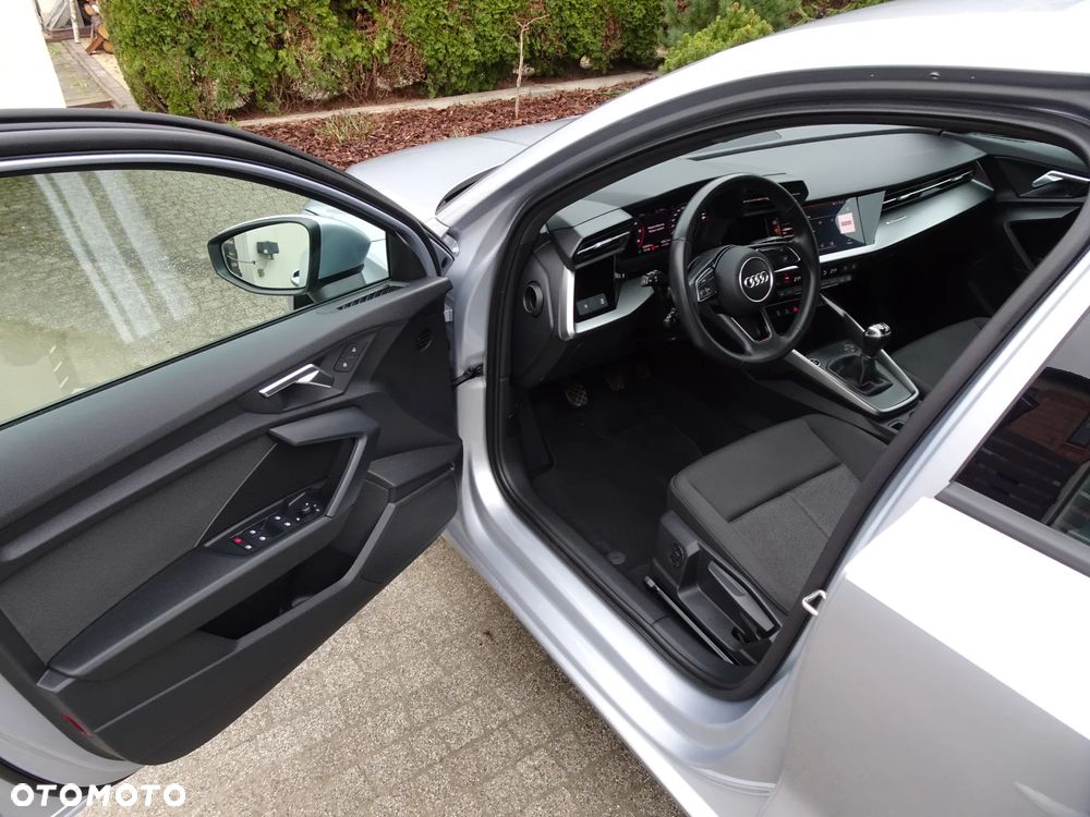 Audi A3 Sportback 30 TDI Advanced - 19