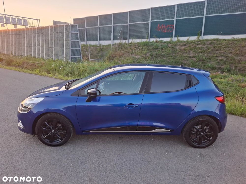 Renault Clio 1.2 16V Limited Plus - 3