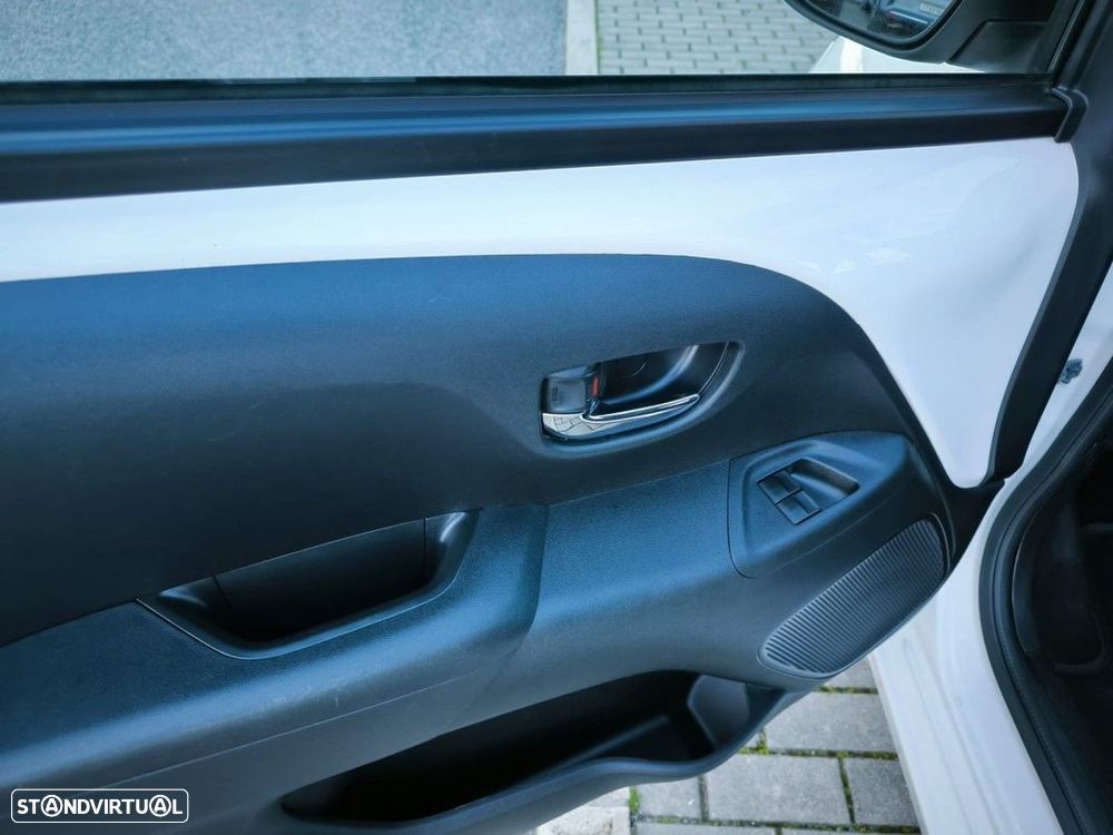 Peugeot 108 1.0 VTi Allure ETG5 - 45