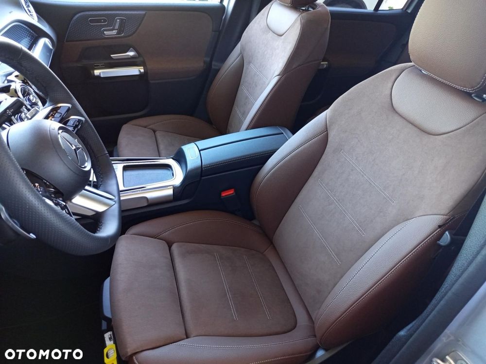 Mercedes-Benz GLB - 7
