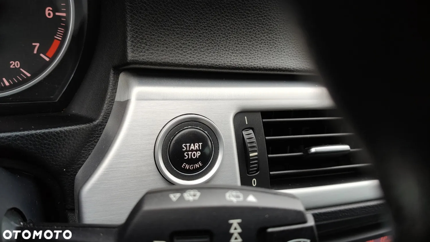 BMW Seria 3 318i Touring Edition Lifestyle - 36