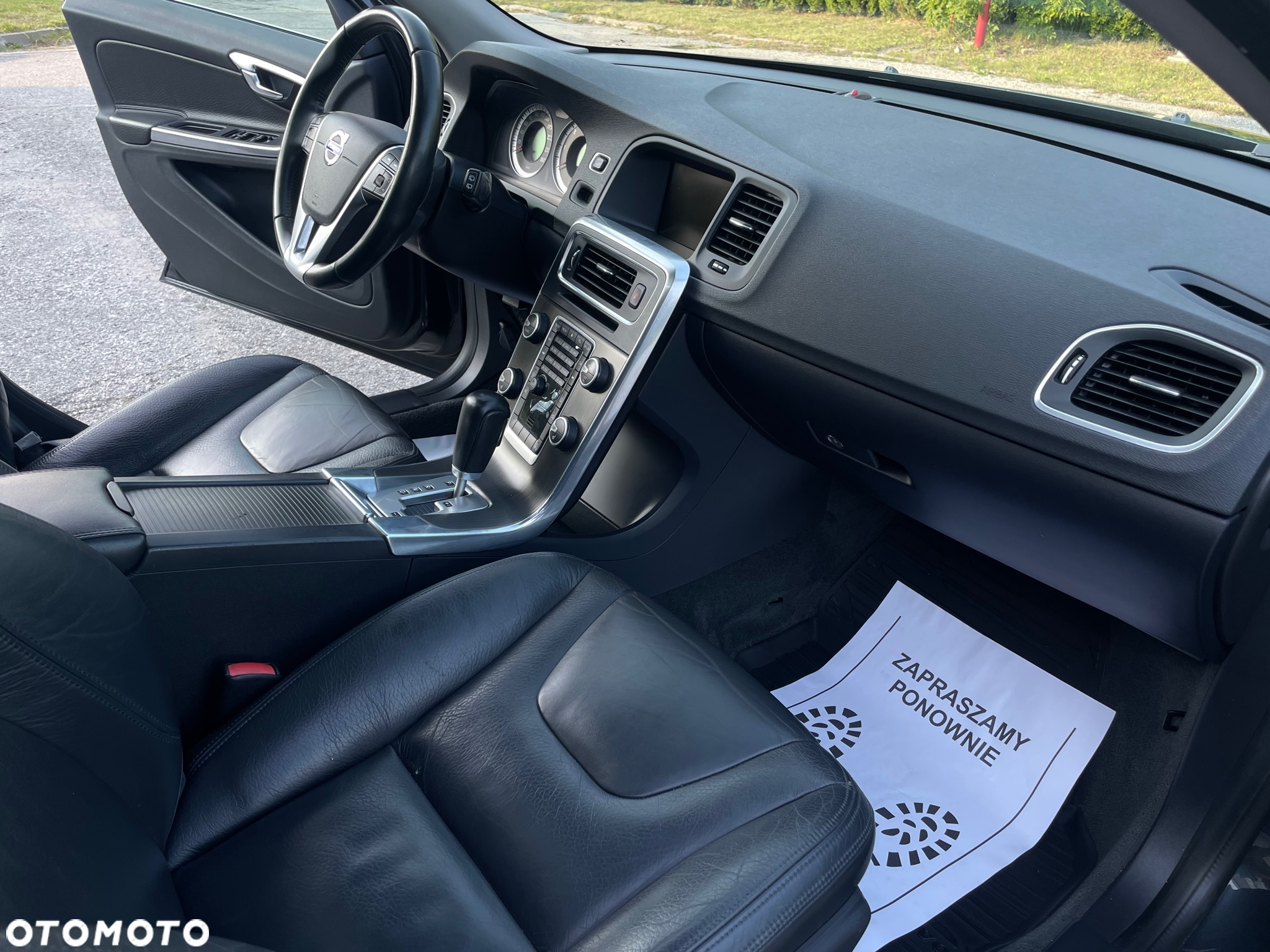 Volvo V60 D3 Geartronic Summum - 16