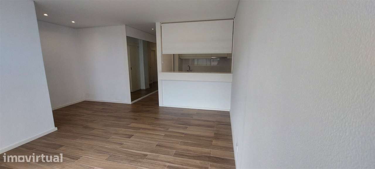 Apartamento T1 com varanda, Foz do Douro - Grande imagem: 3/13
