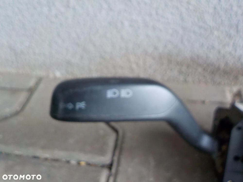 VW T5 MANETKA PAJĄK PRZEŁĄCZNIK ZESPOLONY ŚWIATEŁ - 3