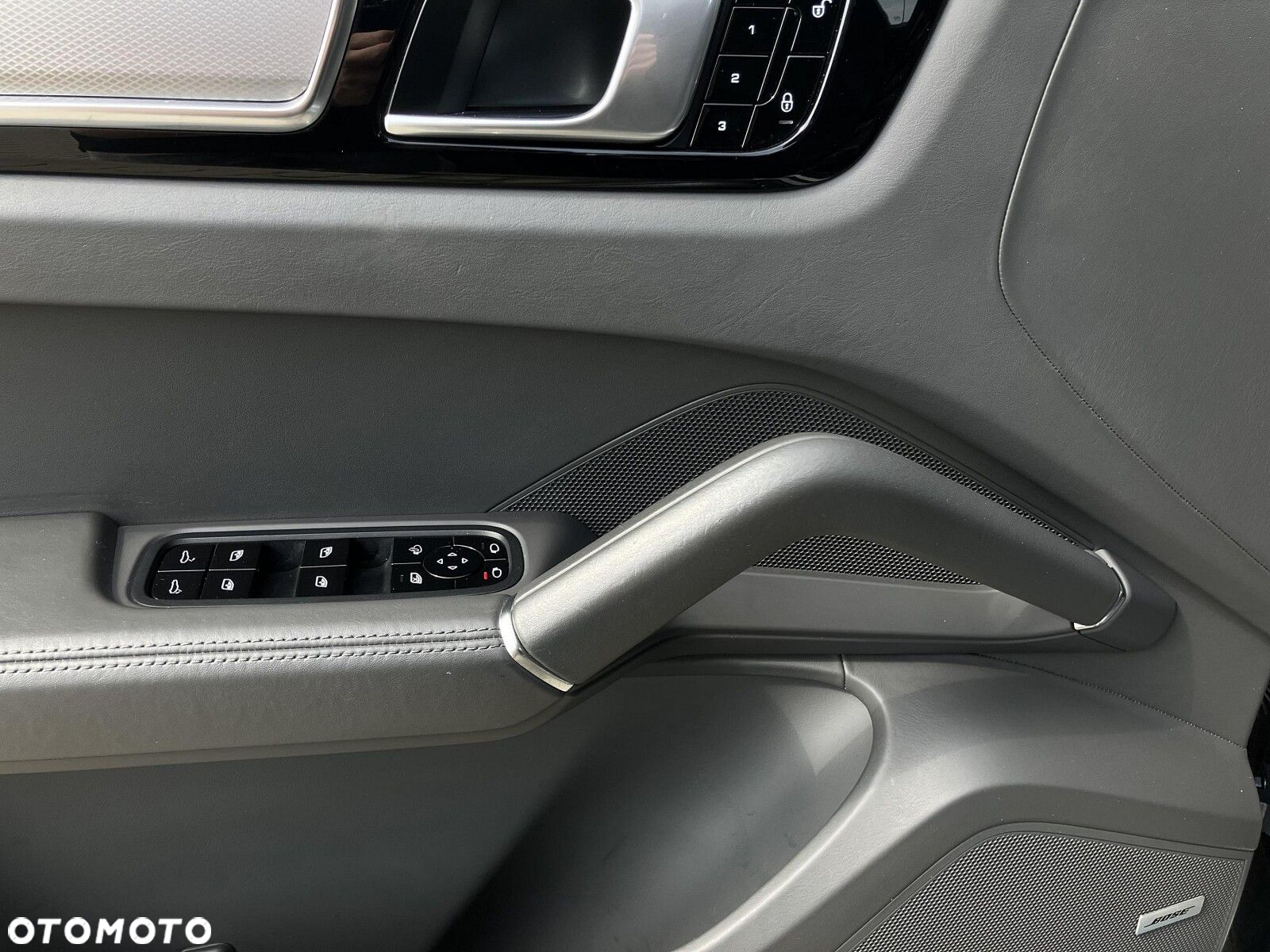 Porsche Cayenne Standard - 14