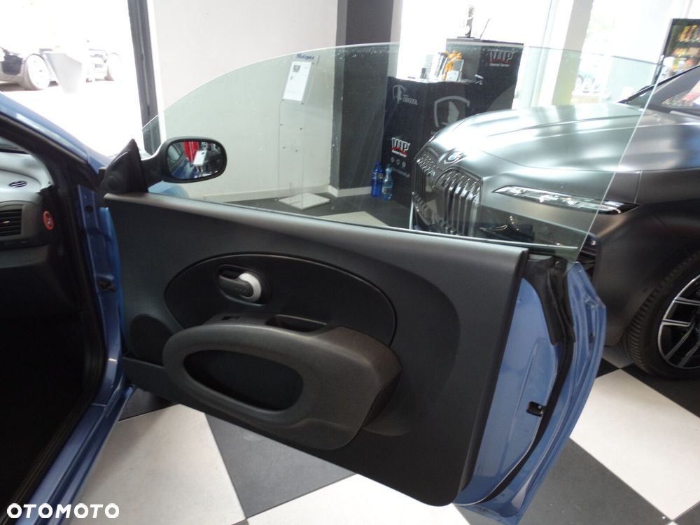 Nissan Micra - 24