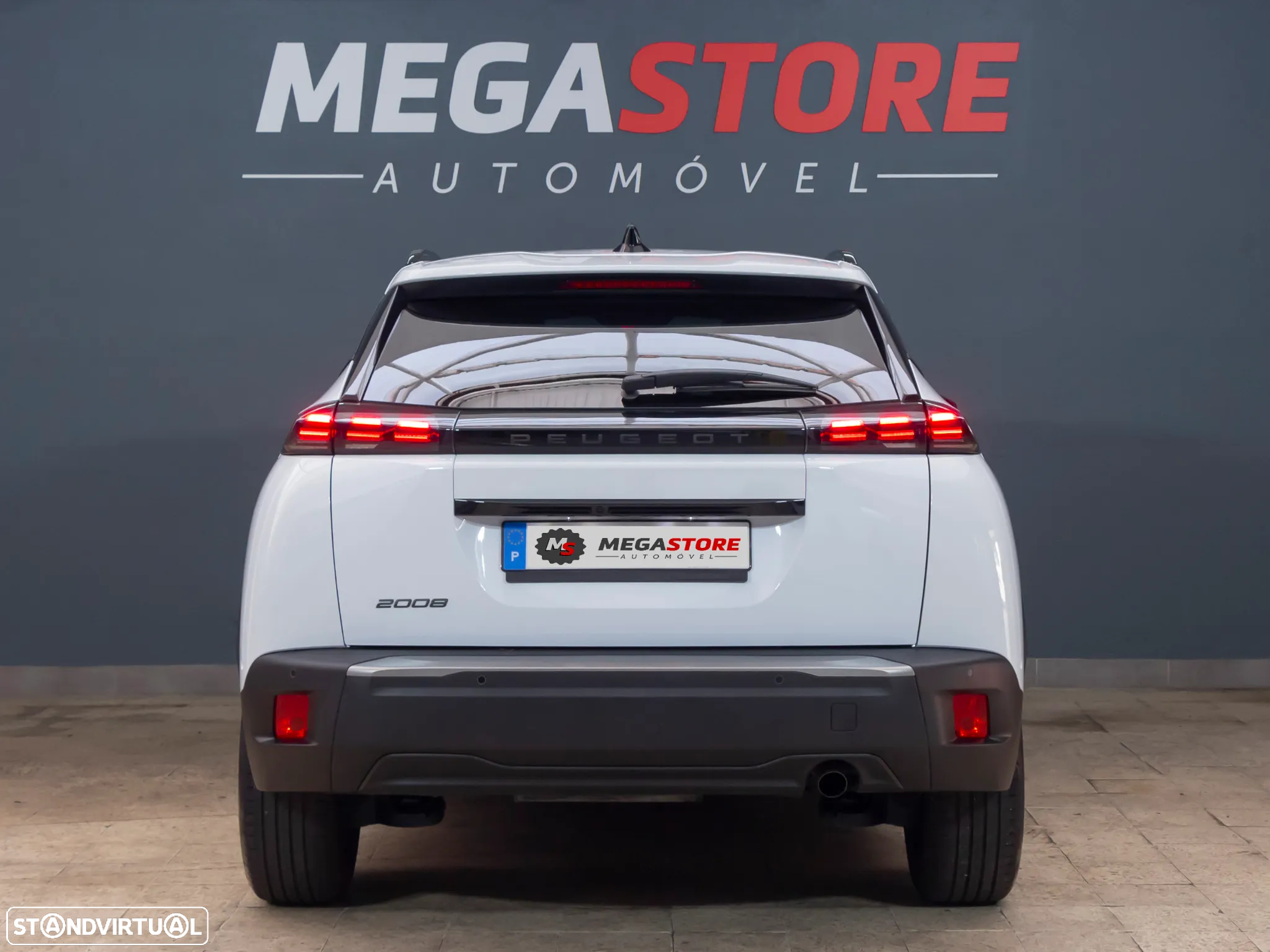 Peugeot 2008 1.2 PureTech Allure - 6