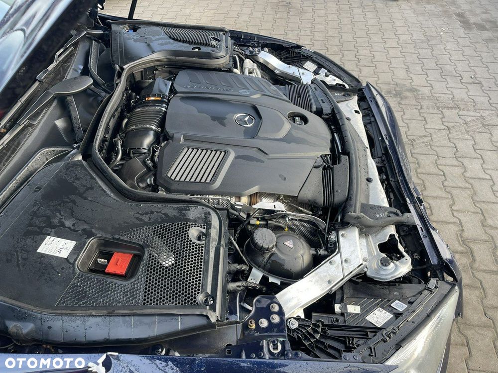 Mercedes-Benz Klasa E 400 d 4-Matic Avantgarde - 18