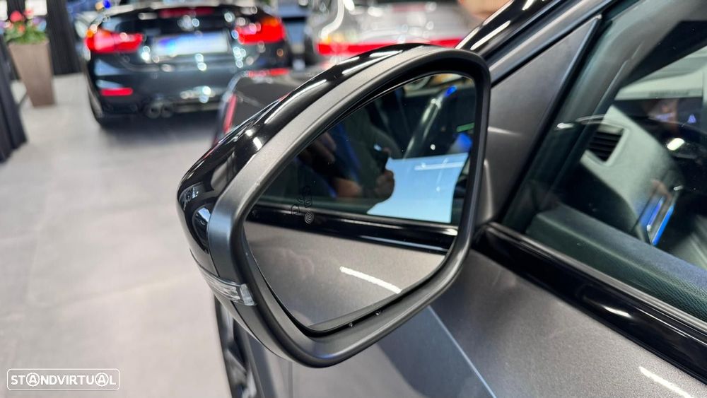 Peugeot 2008 1.5 BlueHDi GT EAT8 - 11