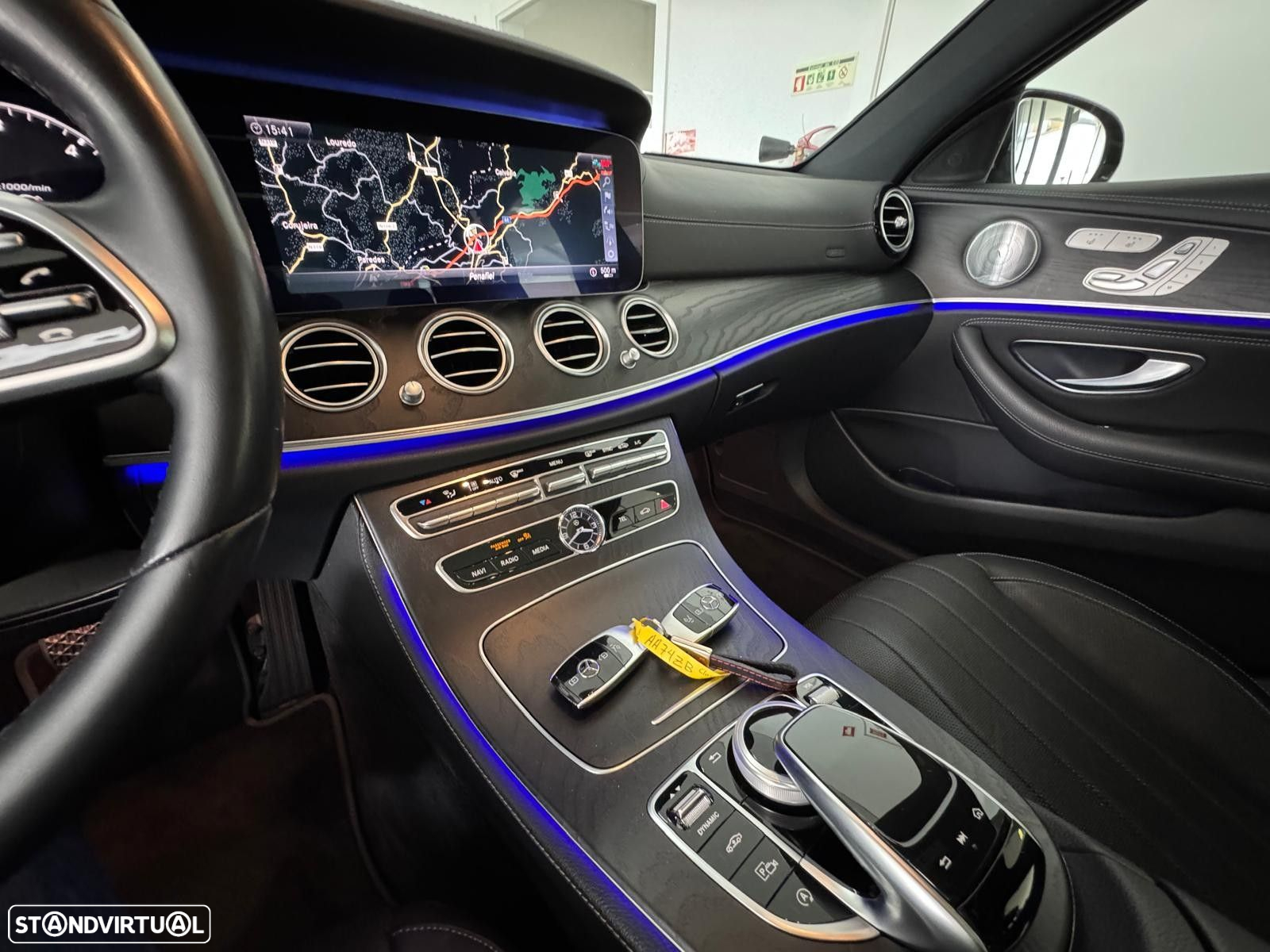 Mercedes-Benz E 220 d Exclusive - 31