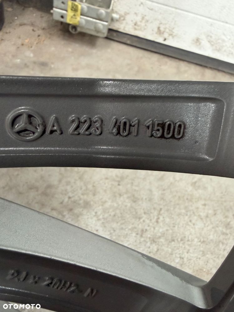 MERCEDES S-KLASA W223 AMG Alufelga 9Jx20H2 ET34 A2234011500 - 2