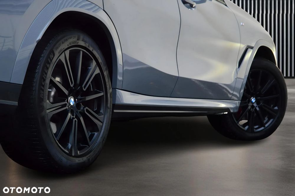 BMW X6 xDrive40d - 11