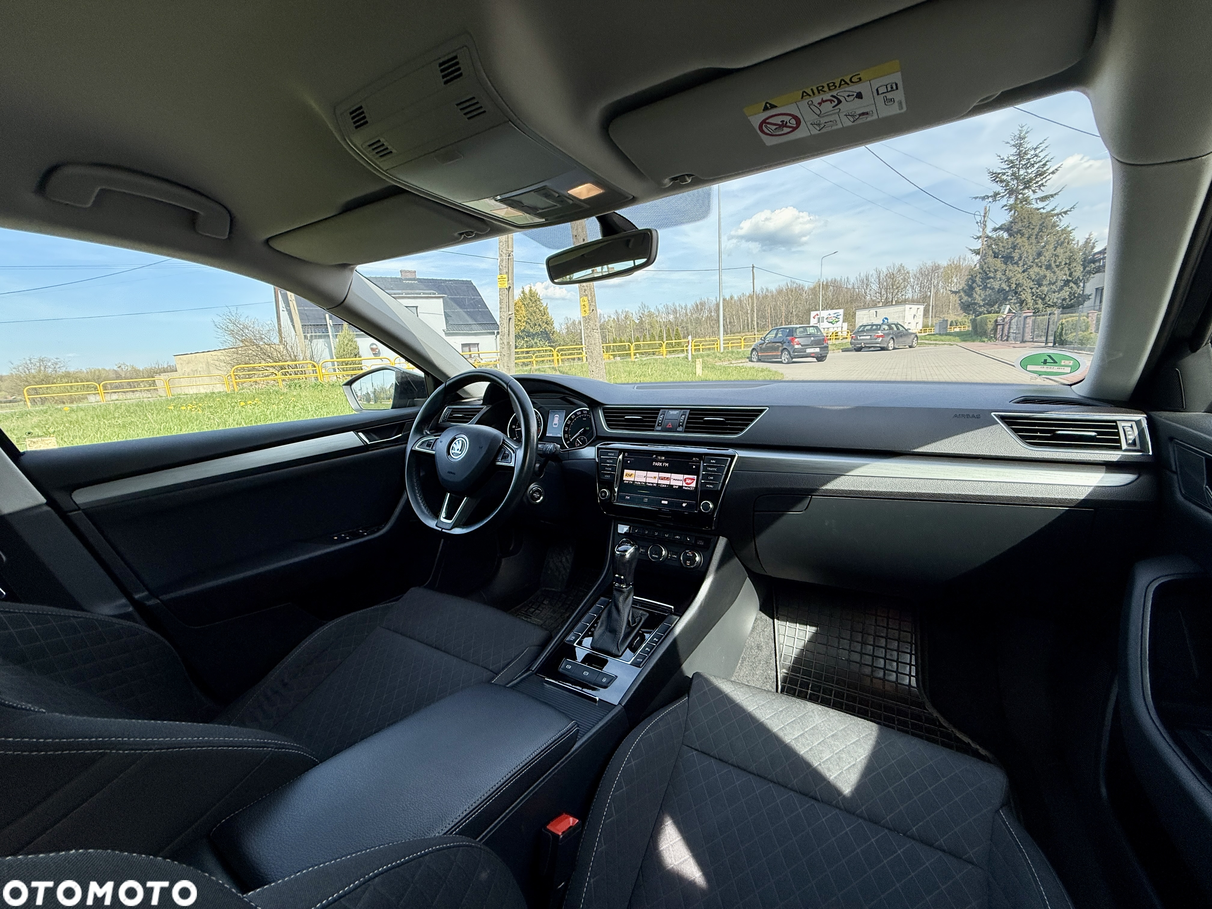 Skoda Superb Combi 1.6 TDI DSG Ambition - 18