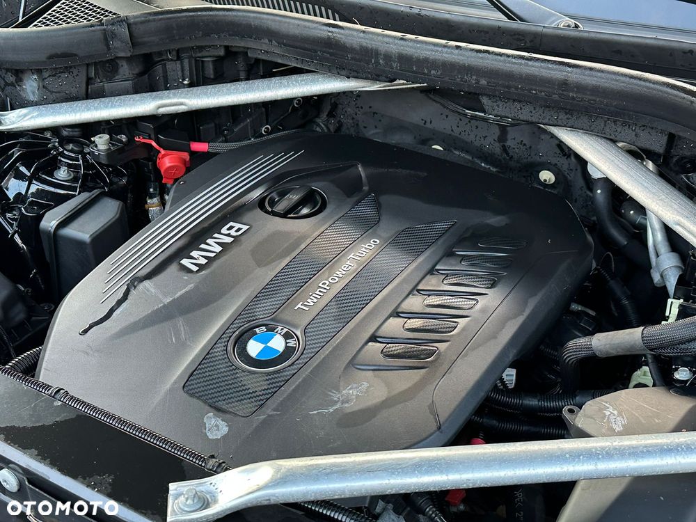 BMW X5 xDrive30d sport - 16