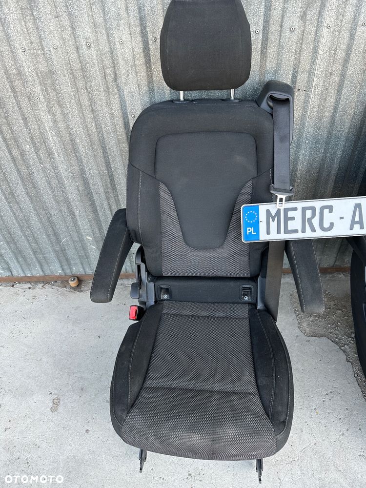 Mercedes v klasa  vito 447 fotel  suntiago Metris  EQV  pojedynczy - 2
