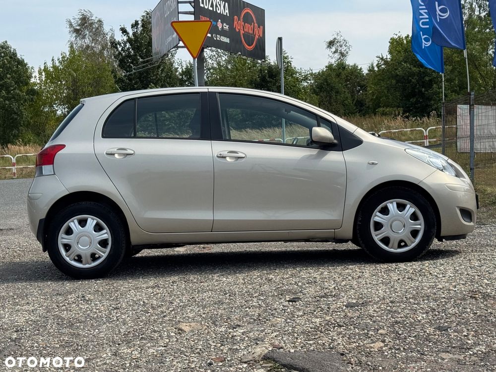 Toyota Yaris 1.33 Sol - 10