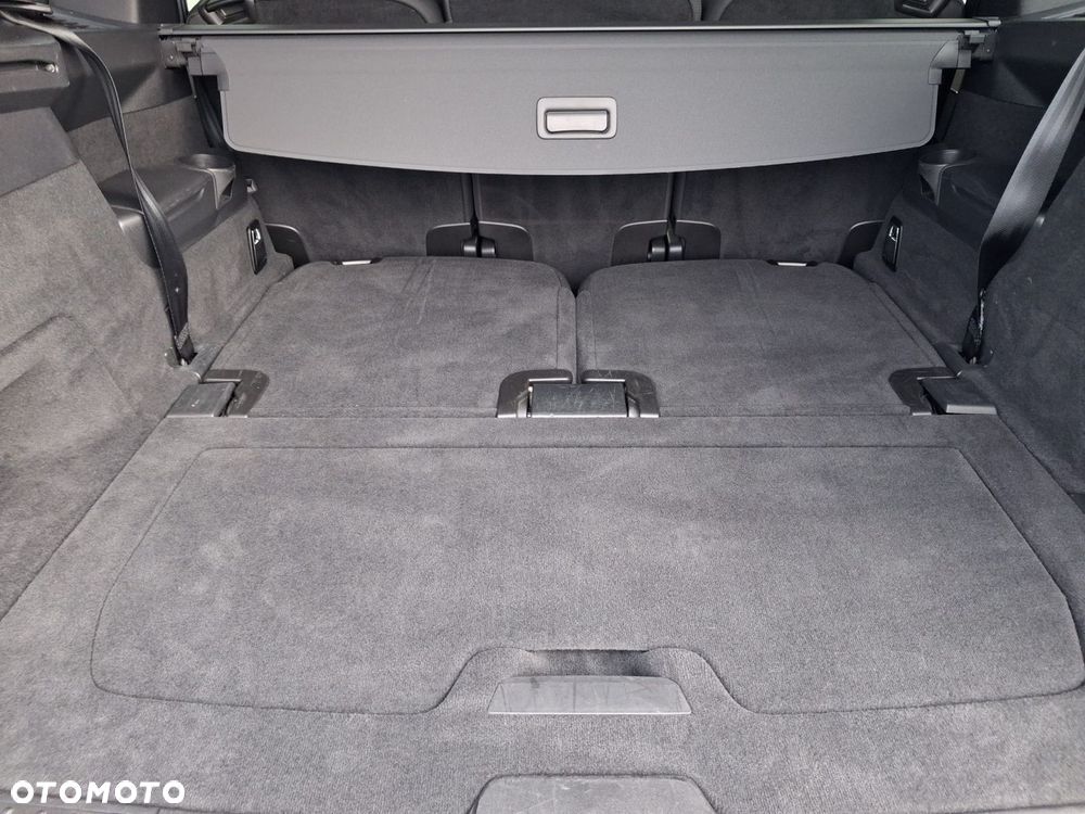 Volvo XC 90 - 18