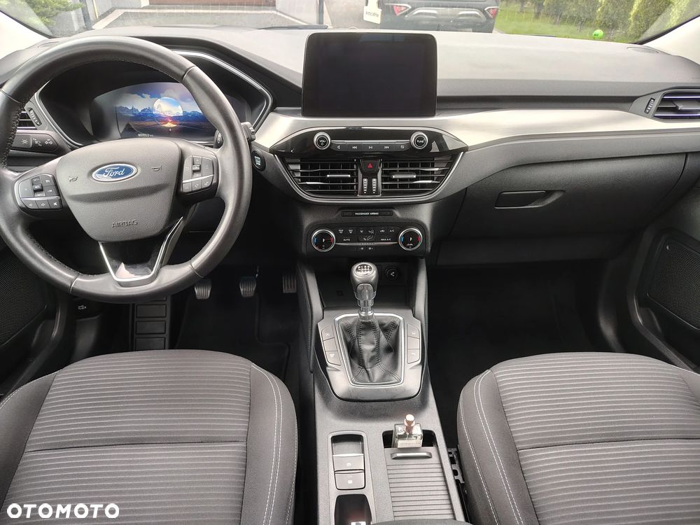Ford Kuga 1.5 EcoBoost TITANIUM - 20