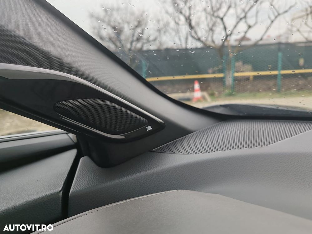 Toyota C-HR 1.8 HSD 4x2 CVT C-lassy LED - 19