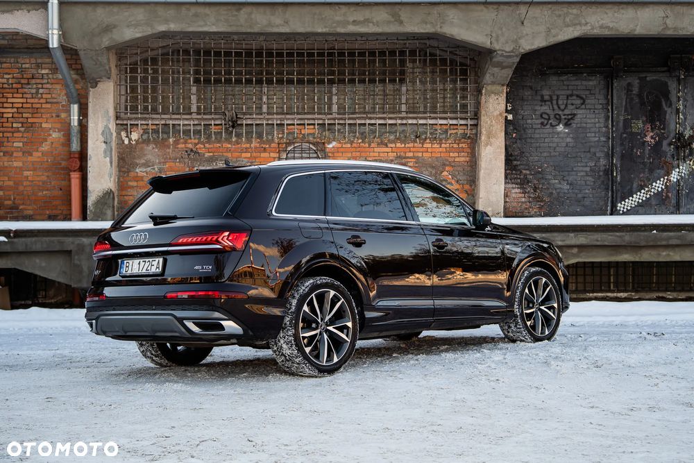 Audi Q7 - 7