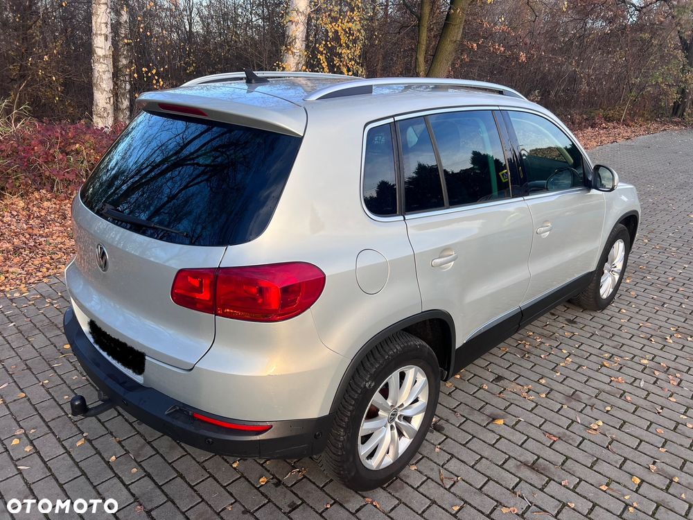 Volkswagen Tiguan 2.0 TDI DPF 4Motion BlueMotion Technology Lounge Sport & Style - 3