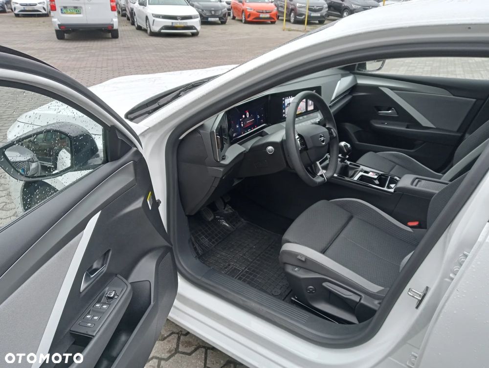 Opel Astra VI 1.2 T Business Edition S&S - 8