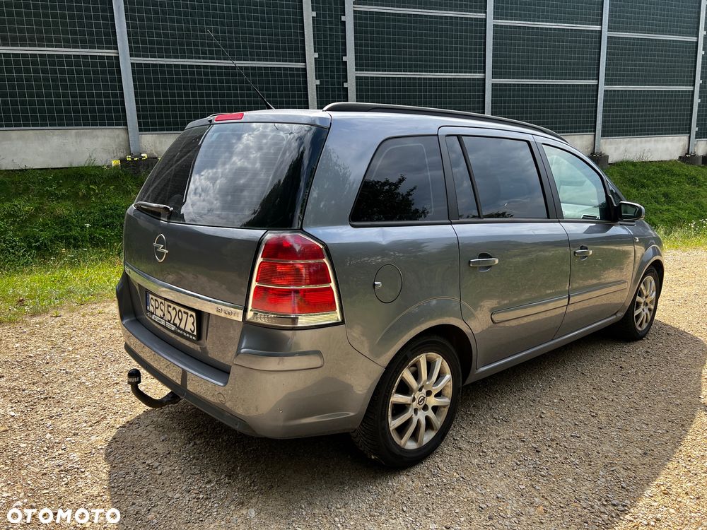 Opel Zafira 1.9 CDTI Enjoy - 3