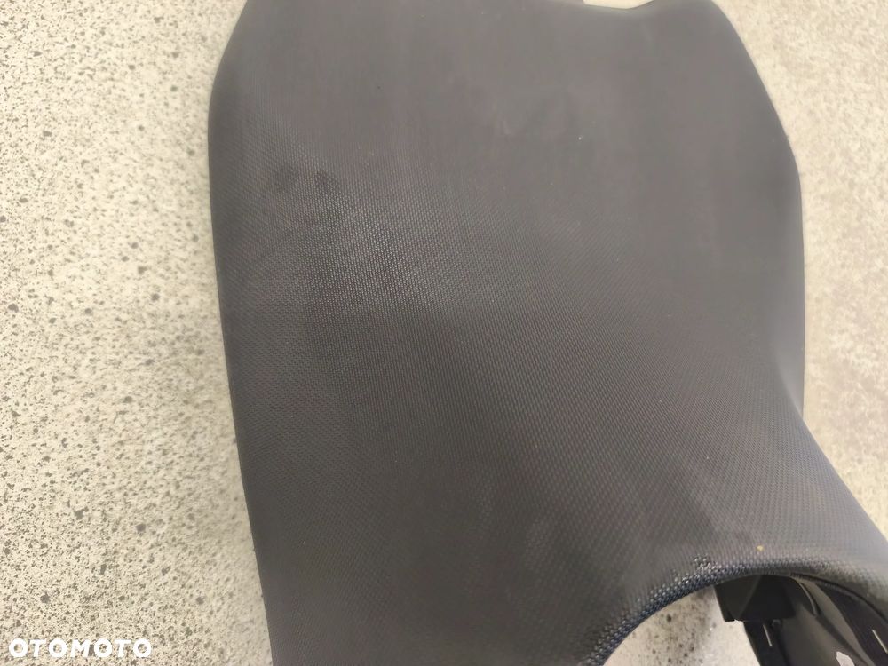 Kanapa, fotel przód, siedzenie kierowcy KTM 690 Duke - 6