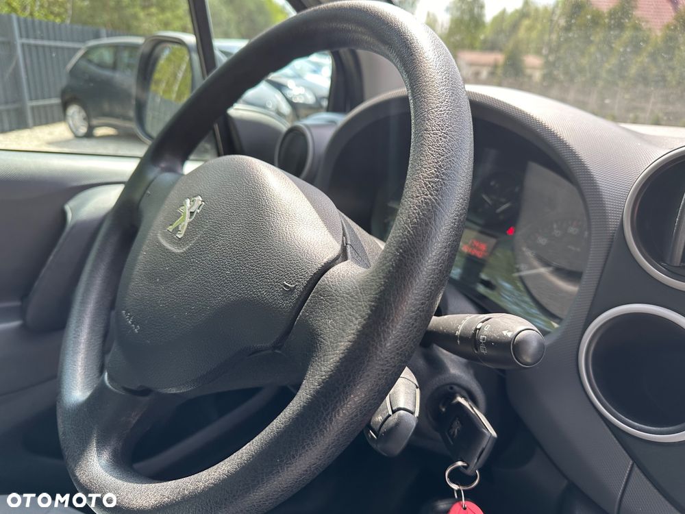 Peugeot PARTNER - 11