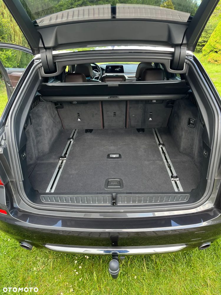 BMW Seria 5 520d Luxury Line - 23