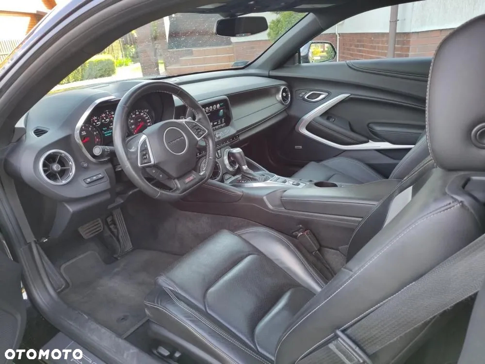Chevrolet Camaro Coupe 6.2 V8 - 10