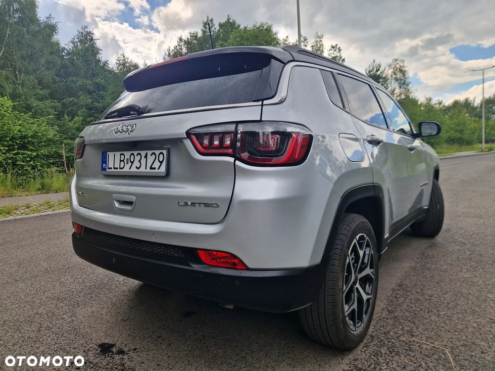 Jeep Compass - 10