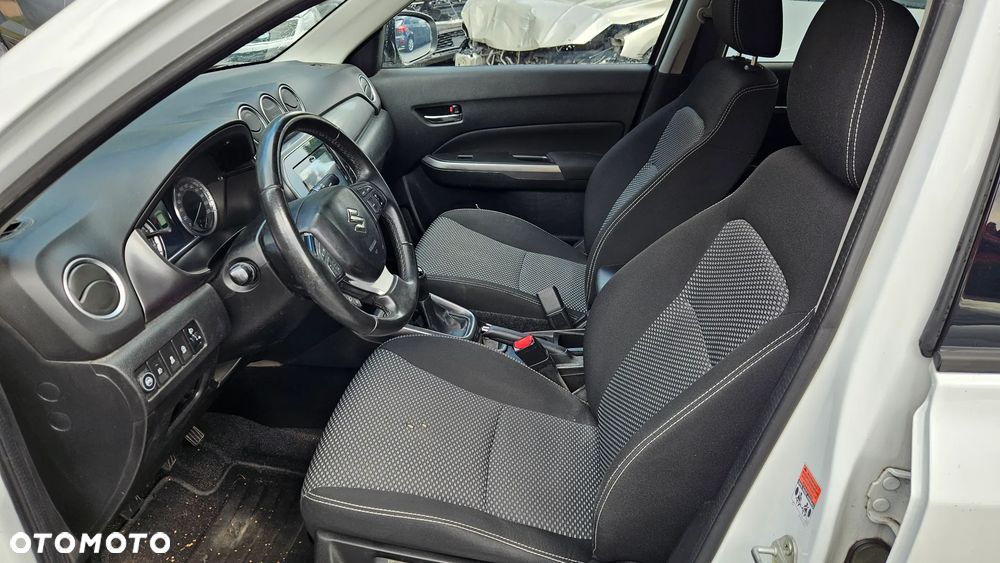 Suzuki Vitara 1.0 Boosterjet Allgrip Comfort - 20