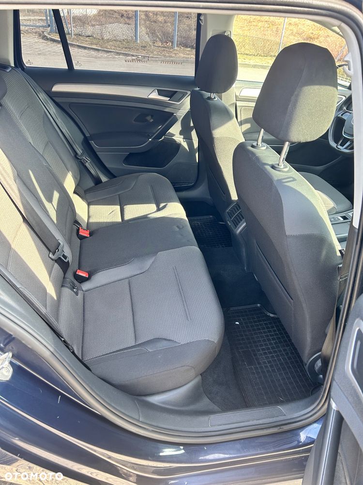 Volkswagen Golf 1.6 TDI BMT Comfortline - 16