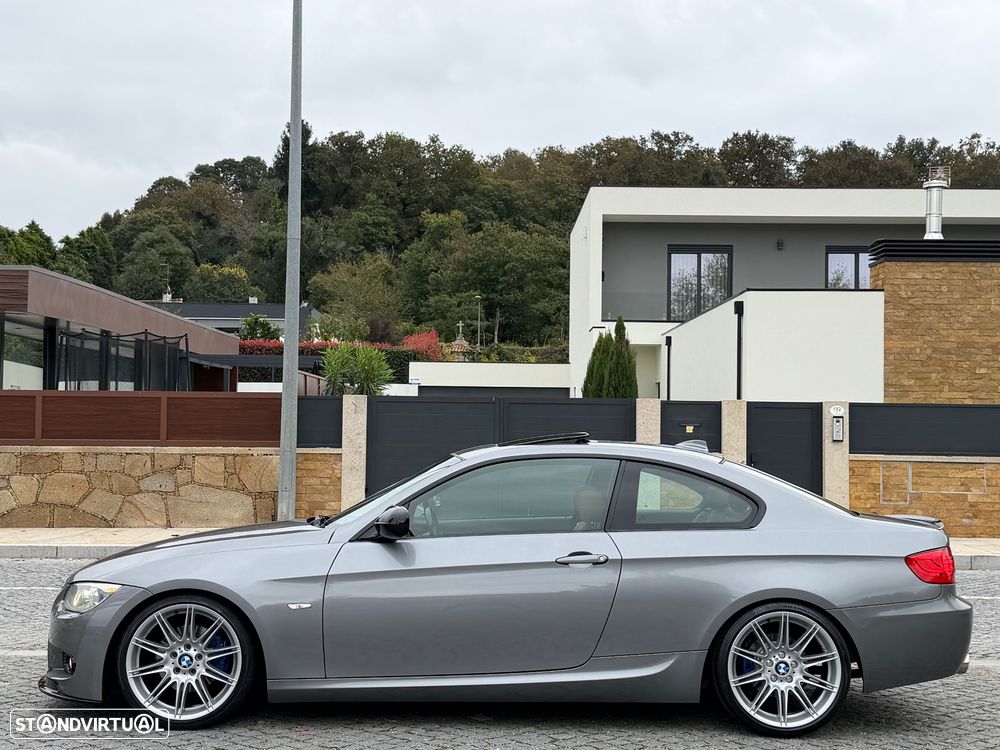 BMW 320 d Coupe Edição M - 4