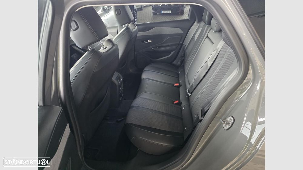 Peugeot 308 1.5 BlueHDi Allure EAT8 - 9