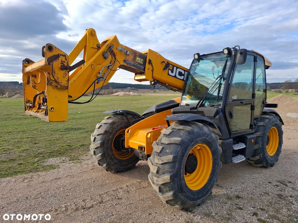 JCB 541-70, 536-70, 531-60 - 3