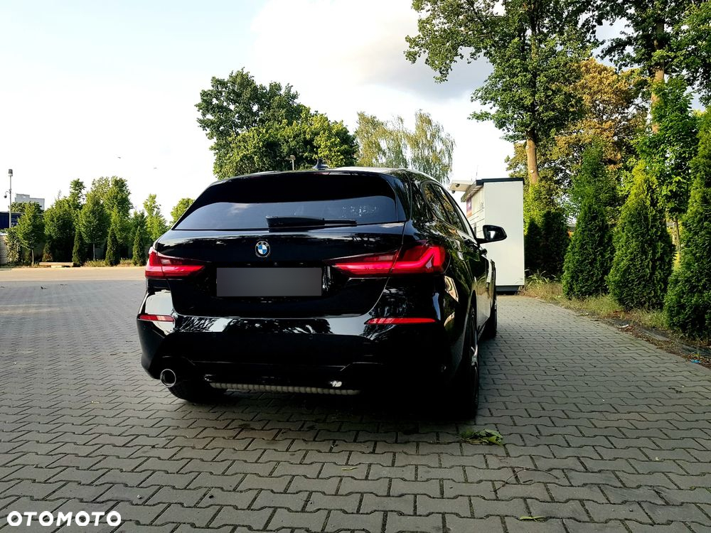 BMW Seria 1 118i - 12