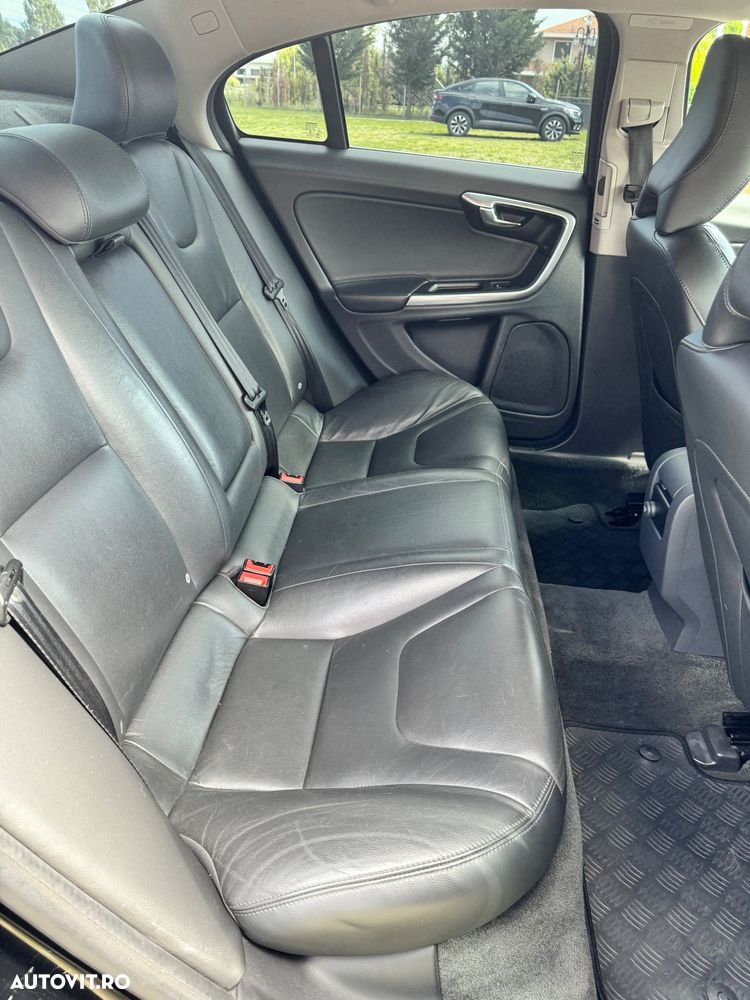 Volvo S60 D2 Basic - 15