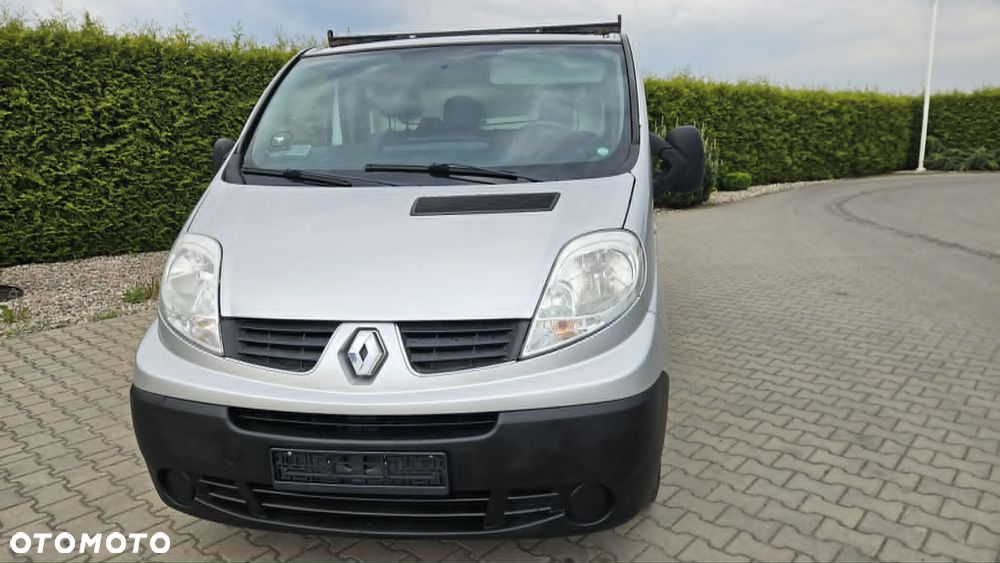 Renault Trafic - 15