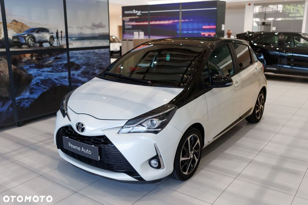 Toyota Yaris - 10