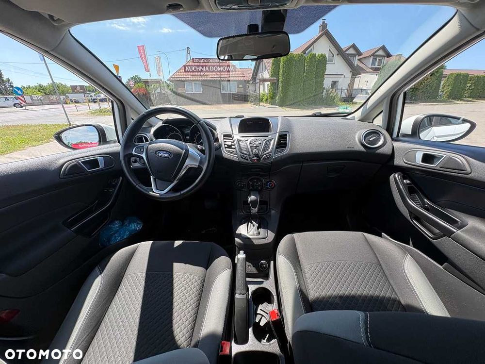 Ford Fiesta - 8